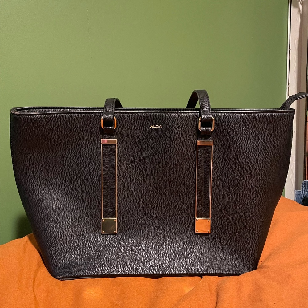 ALDO Black Gold Faux Leather Zip Shoulder Tote Handbag